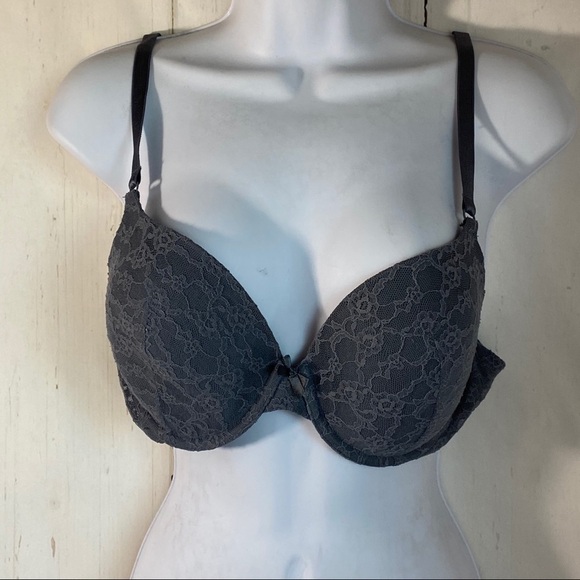 Victoria Secret 36C Gray Lace Bra - Picture 1 of 7